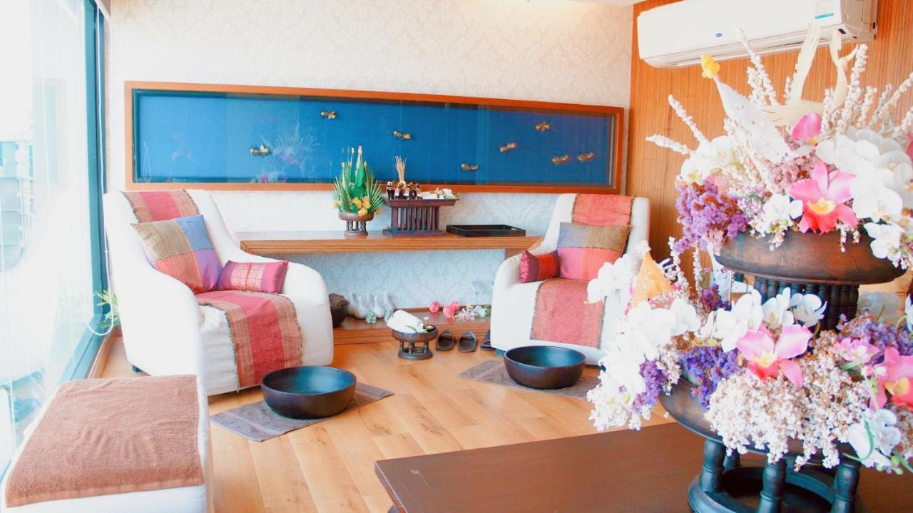 Apartmán The Astra Čiang Mai Exteriér fotografie